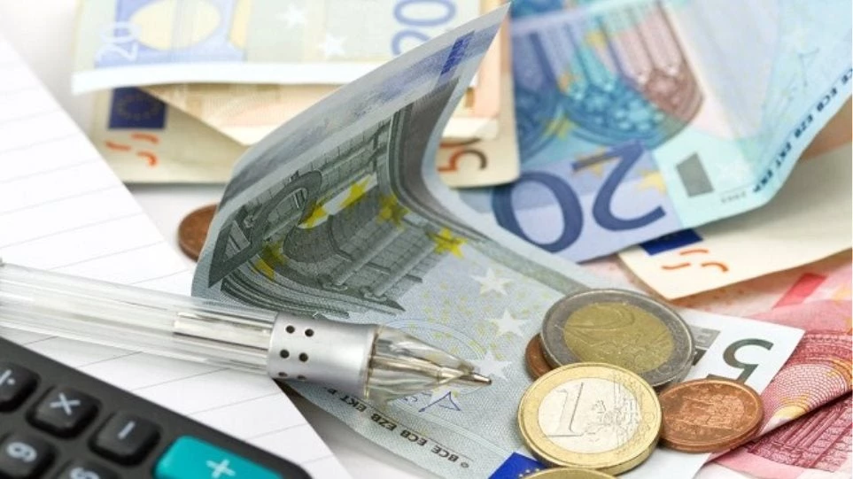 Φορολογική δήλωση: Τι πρέπει να κάνετε για να μη χάσετε εκπτώσεις και φοροαπαλλαγές